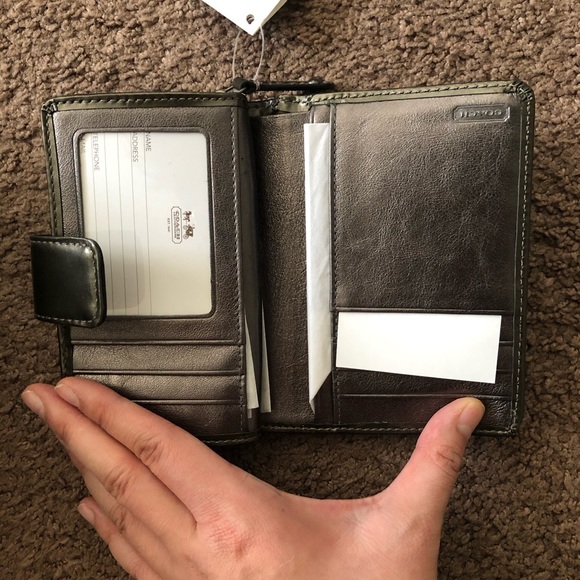 *BRAND NEW COACH purse and wallet* - Picture 6 of 8